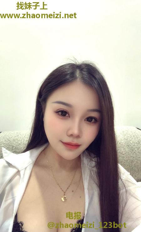 湖塘纯欲小姐姐