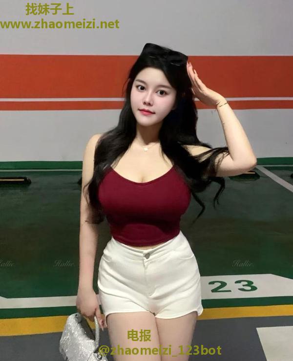 天河巨臀潮喷慕慕