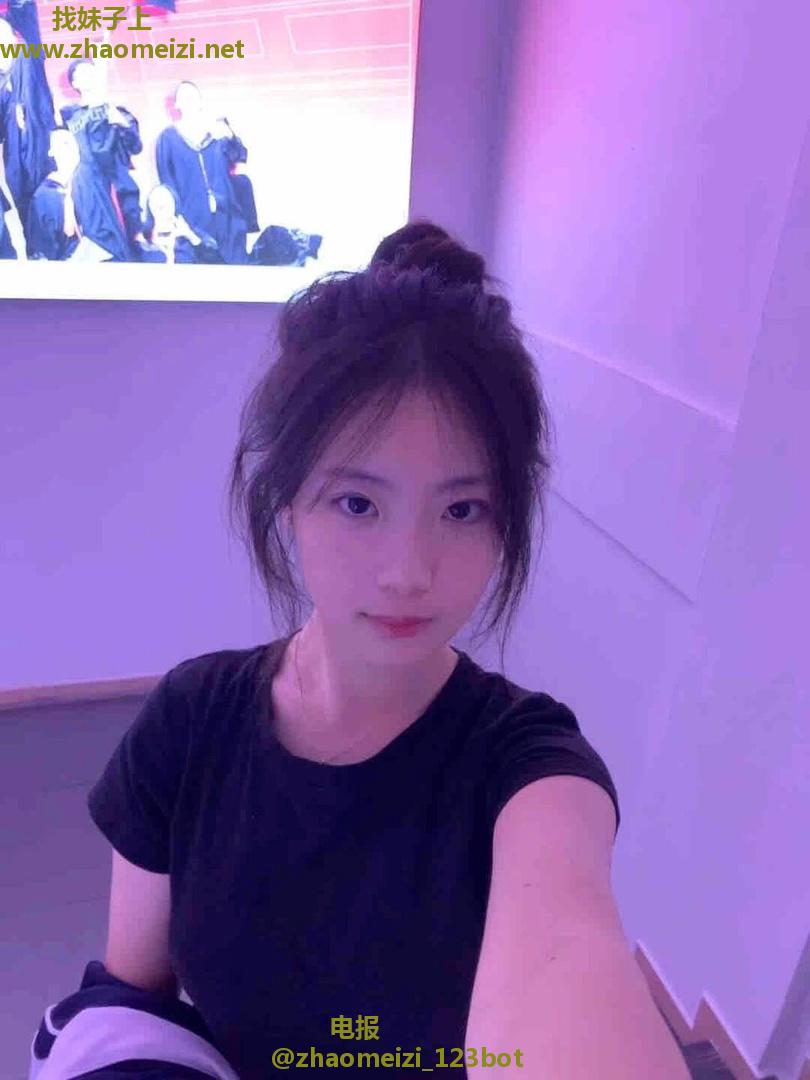 学生妹粉粉嫩嫩