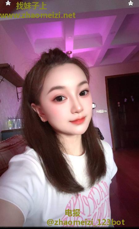 服务控性感身材苏沫