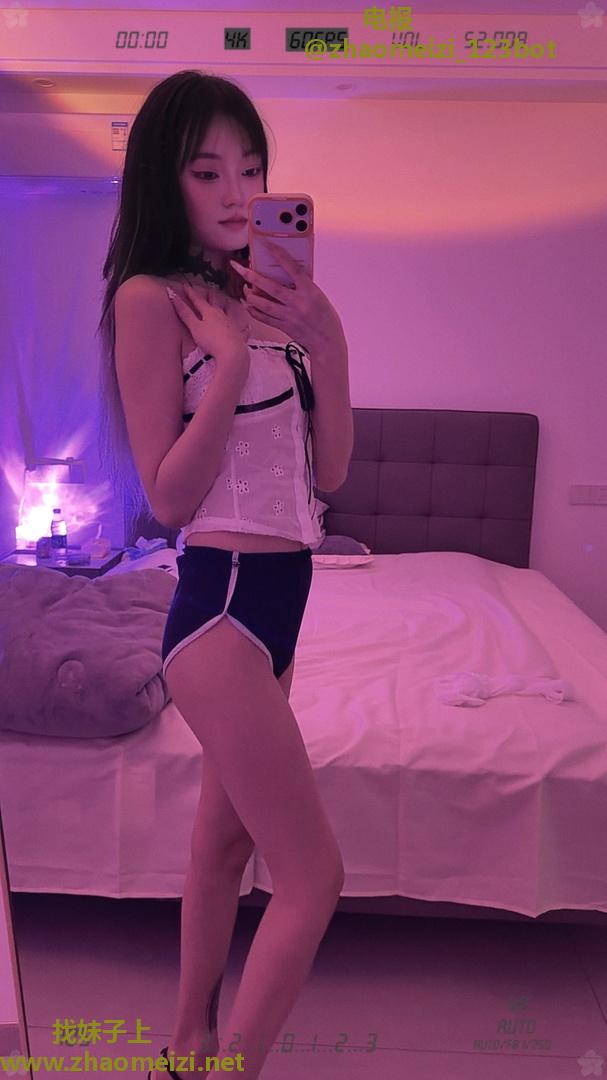 萧山上粉下紧萝莉秀