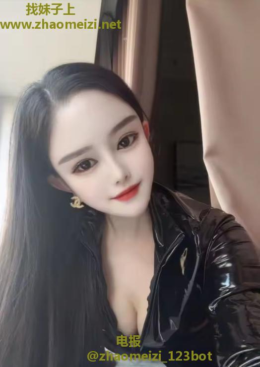 御姐女王范十足