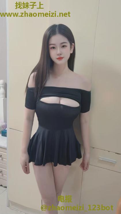 仙女般的小姐姐