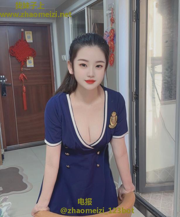 仙女般的小姐姐