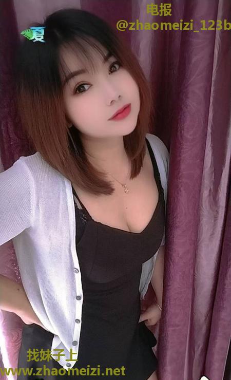 新建大胸服务姐姐