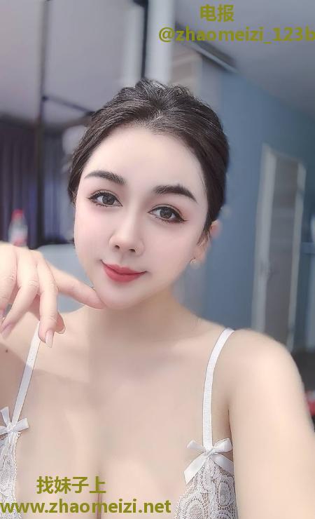 西塔轻熟女燕燕