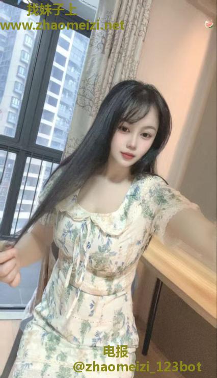 丰满小坦肥臀悦悦