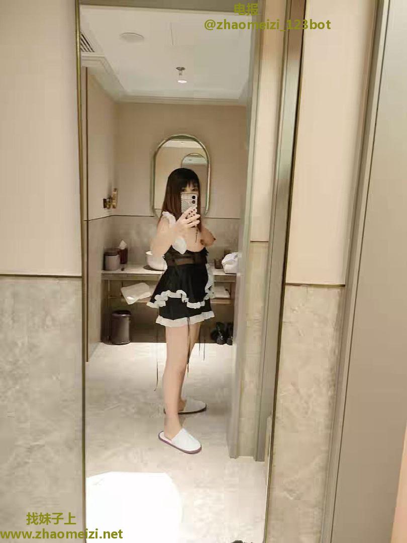 一个全国飞的熟女