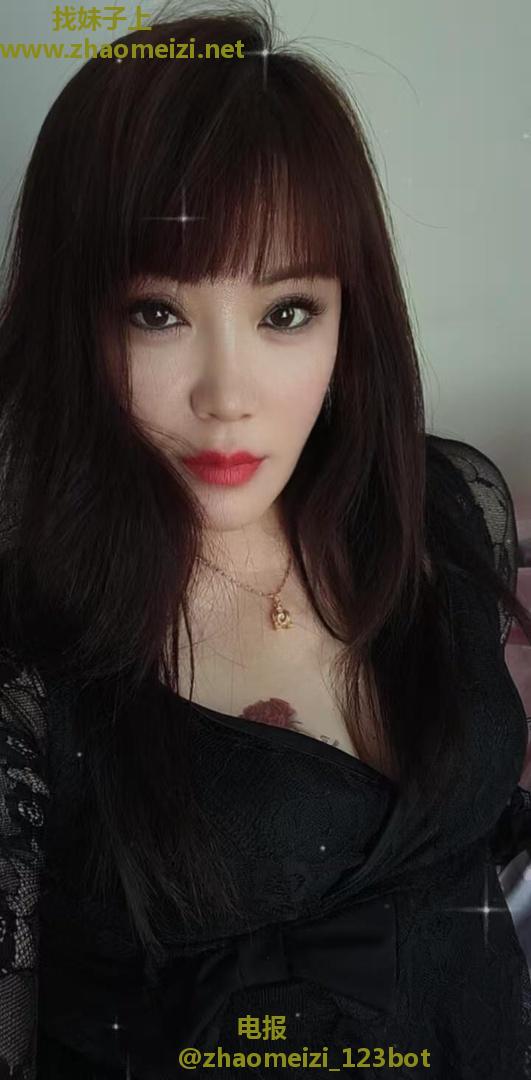 性感妩媚少妇小钰