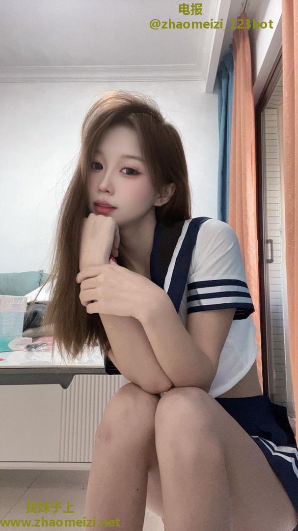 湖南妹冷白皮好身材