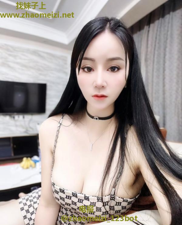 上城风骚巨乳御姐