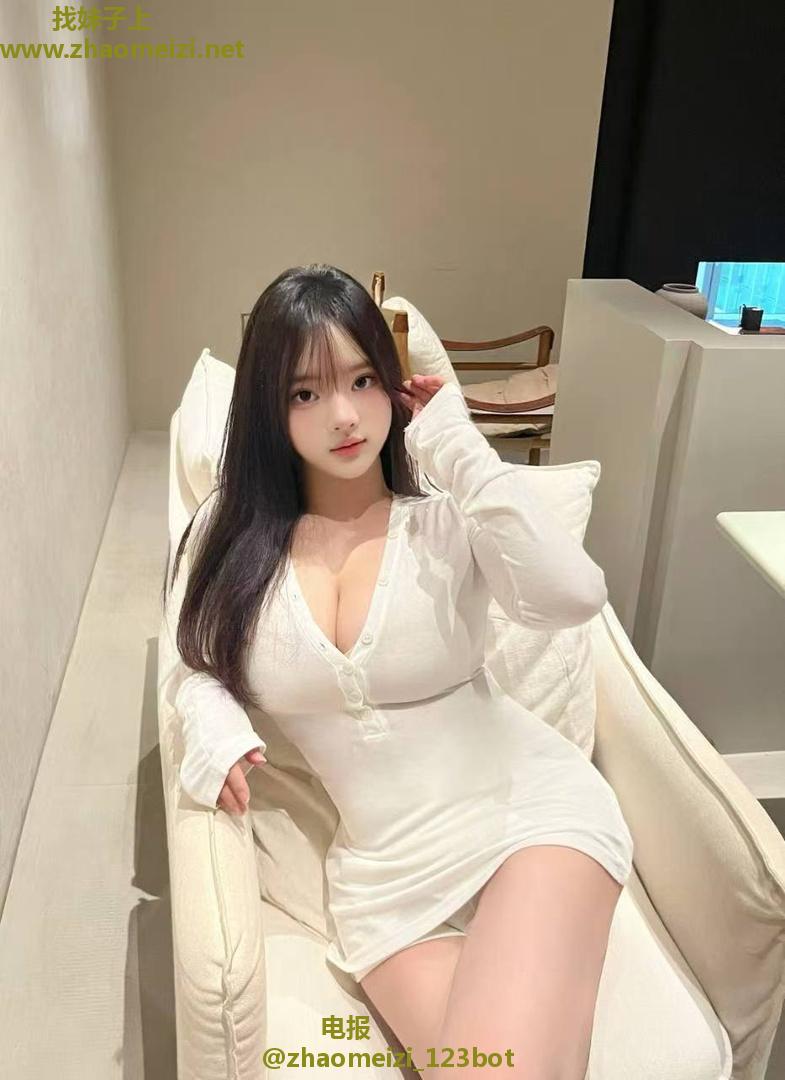 天然一线极品巨乳姐姐