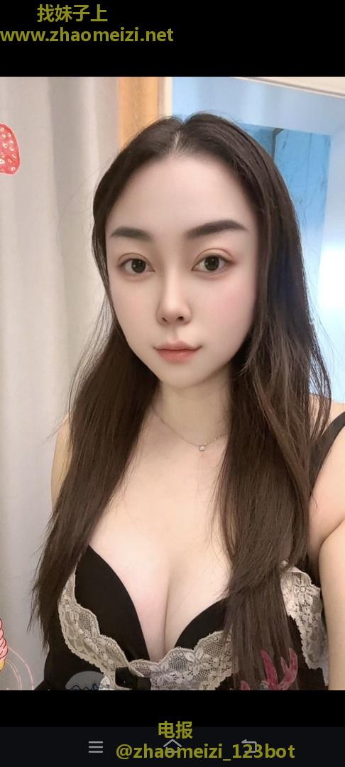 蜜桃臀微胖美少妇