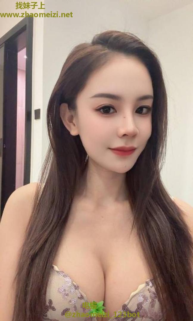 好身材好姿势多粉嫩大胸妹