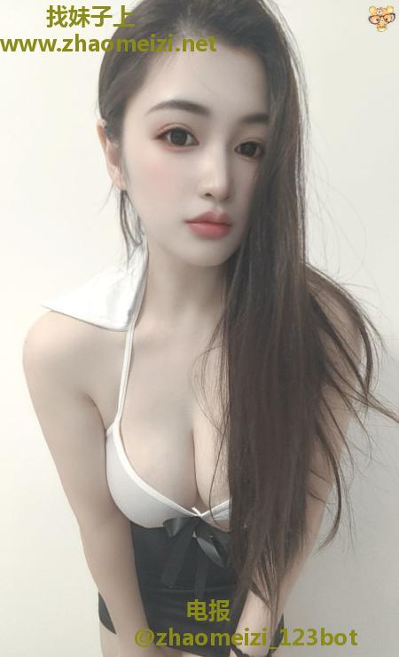 南开蕾丝大奶诺诺