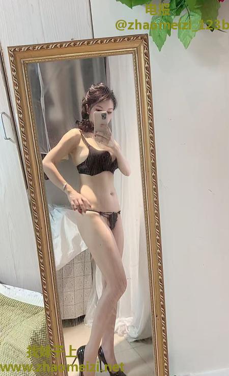 韵味御姐好身材