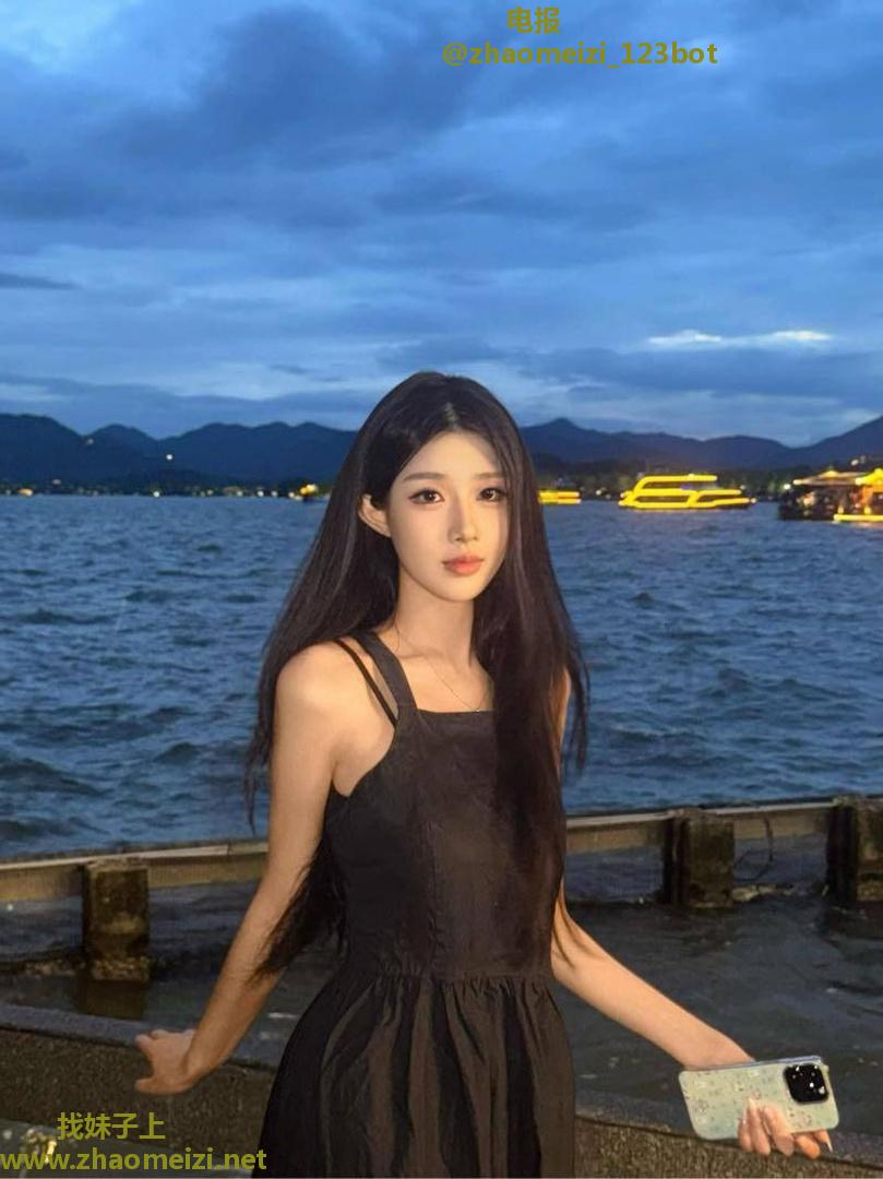 天津身材粉嫩老师