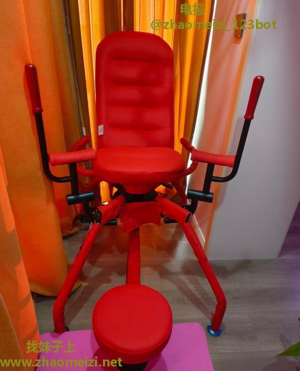 铁西制服诱惑小姐姐