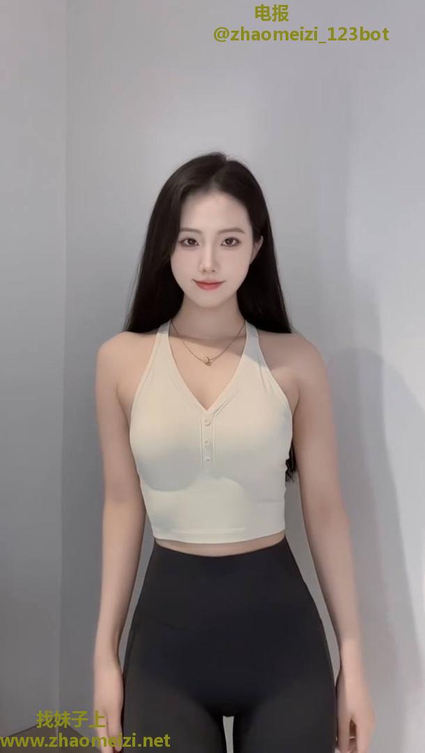 梁溪韵味年轻少妇