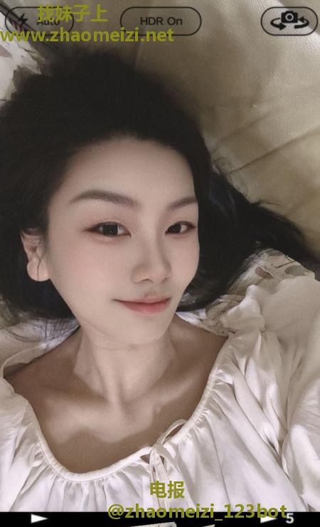 清纯小姐姐妮妮