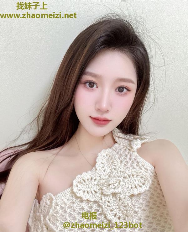 服务系颜值悠悠老师