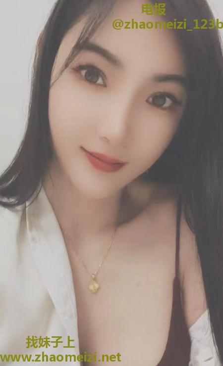 成华性瘾很大的御姐