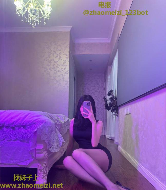 宝安嫩妹大长腿