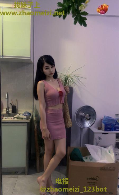 沙坪坝熙街性感少妇