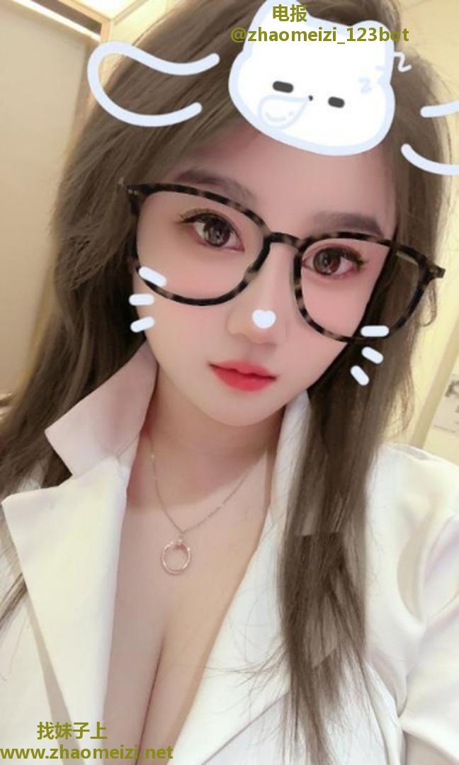 性感韵味骚老师