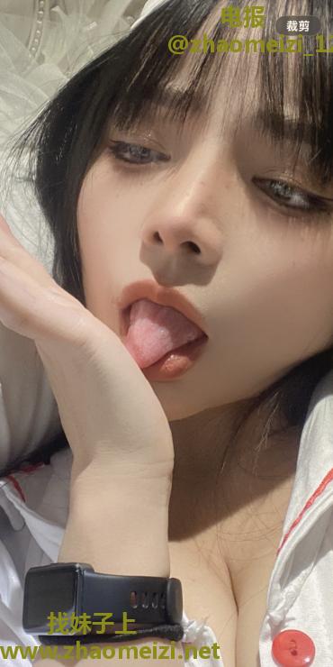 情趣丝袜大奶骚货