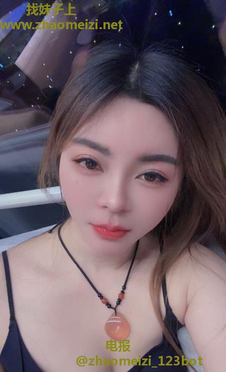 颜射风骚小少妇