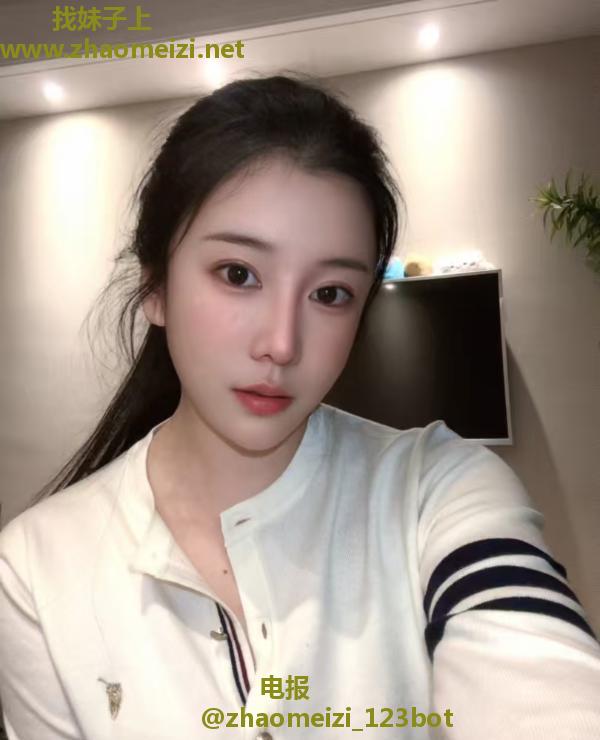 江宁过年在岗美女