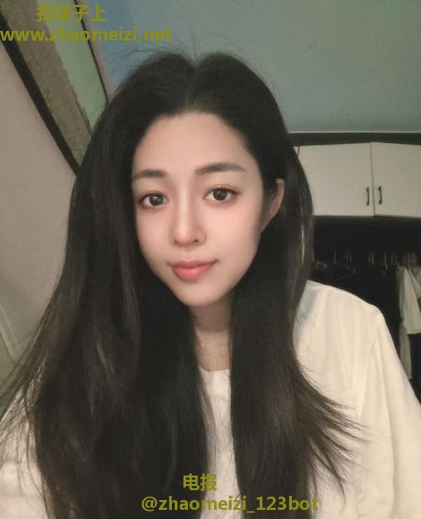 肉感大长腿梓琪老师