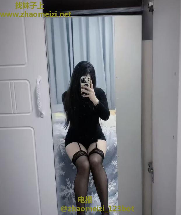 三通全能高颜值小姐姐