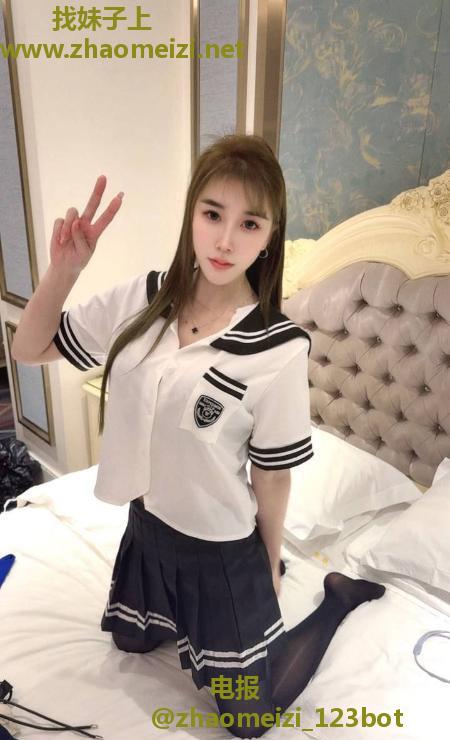 泉州制服黑丝雪儿