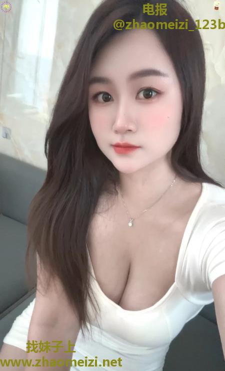 渝北性感大奶萱萱