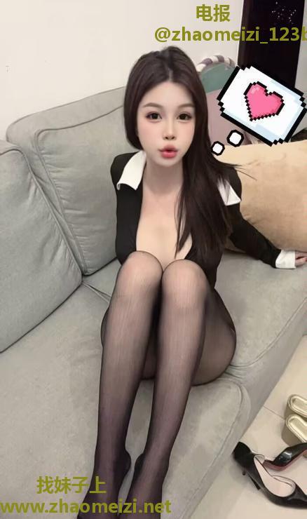 天河清纯女友感少女