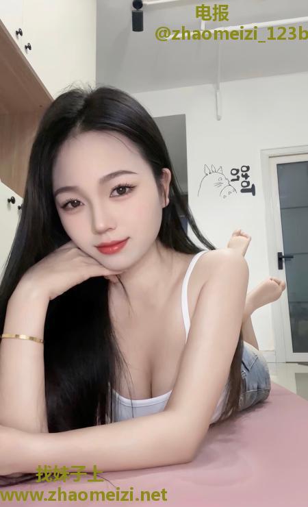 肤白貌美软妹子