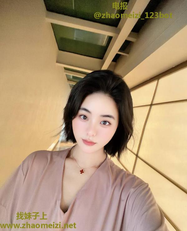 宝藏女友MiCo老师