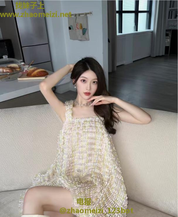 清纯甜美气质白小纯