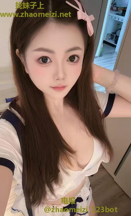 徐汇美乳颜值系小晴