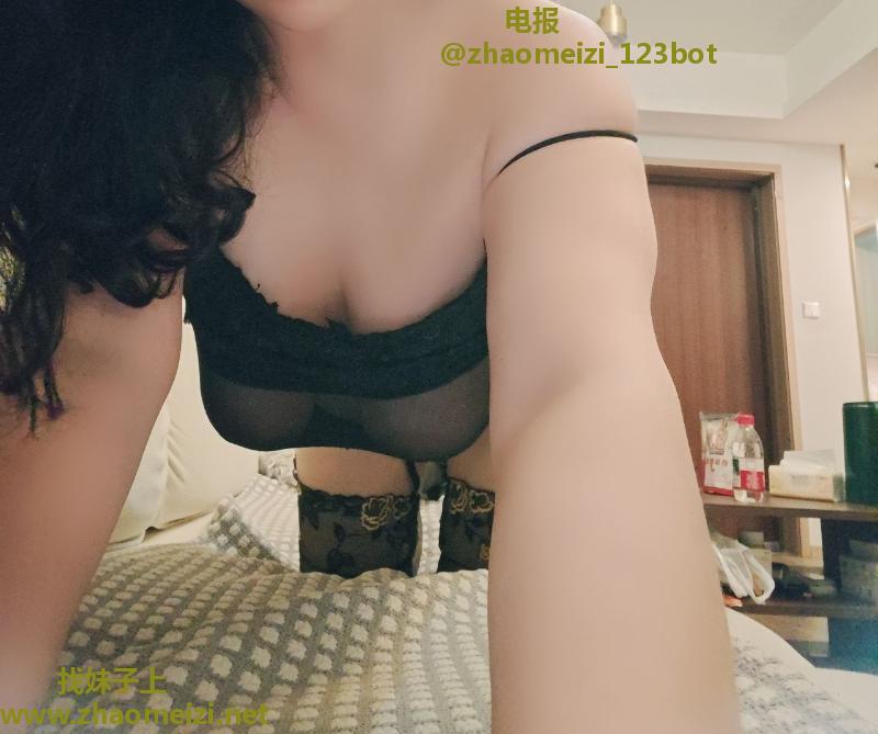 成都第一骚少妇佳佳