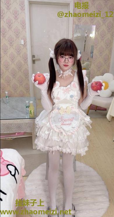 静安娇小萝莉素颜颜