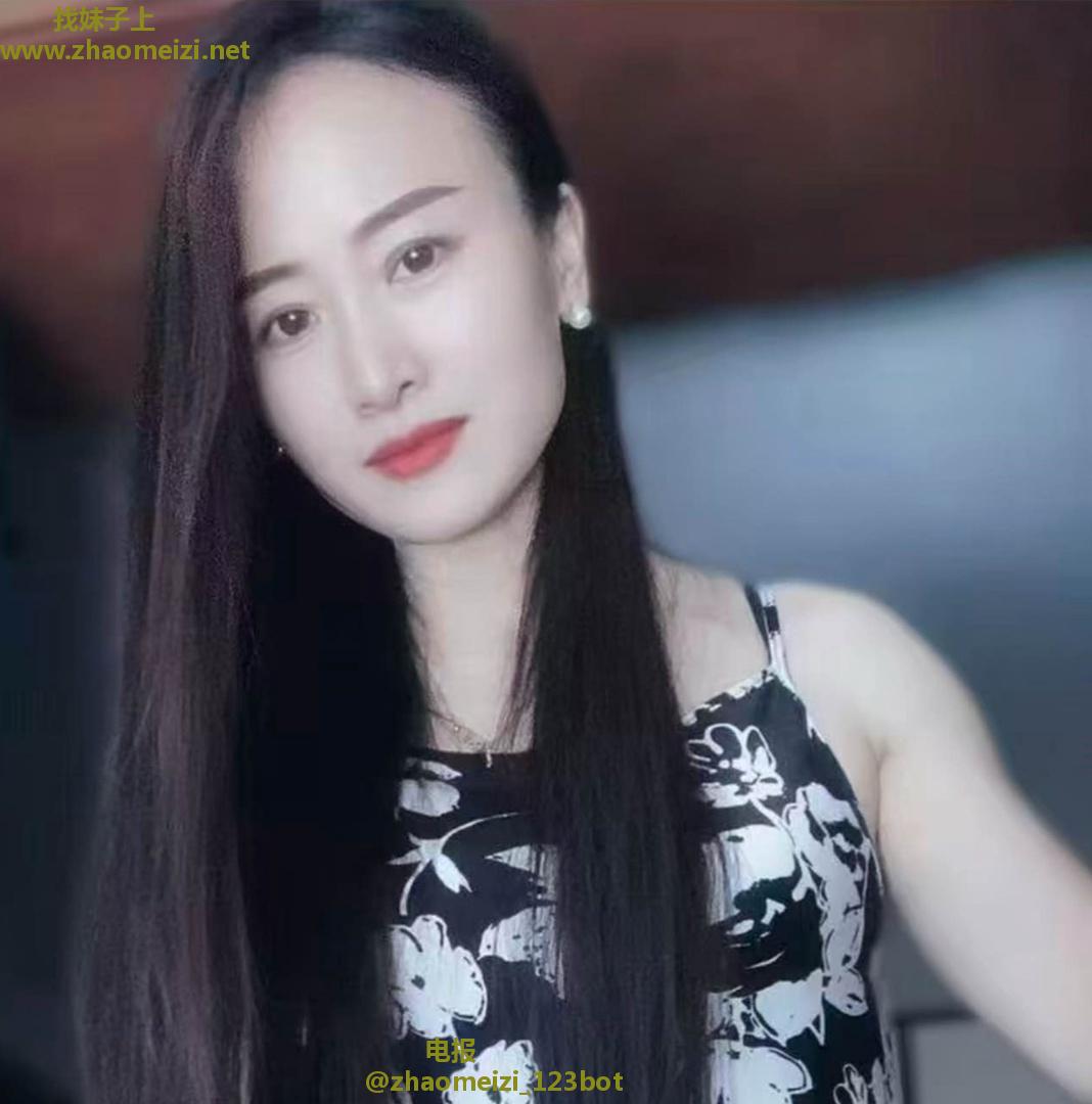 口活很好的小少妇