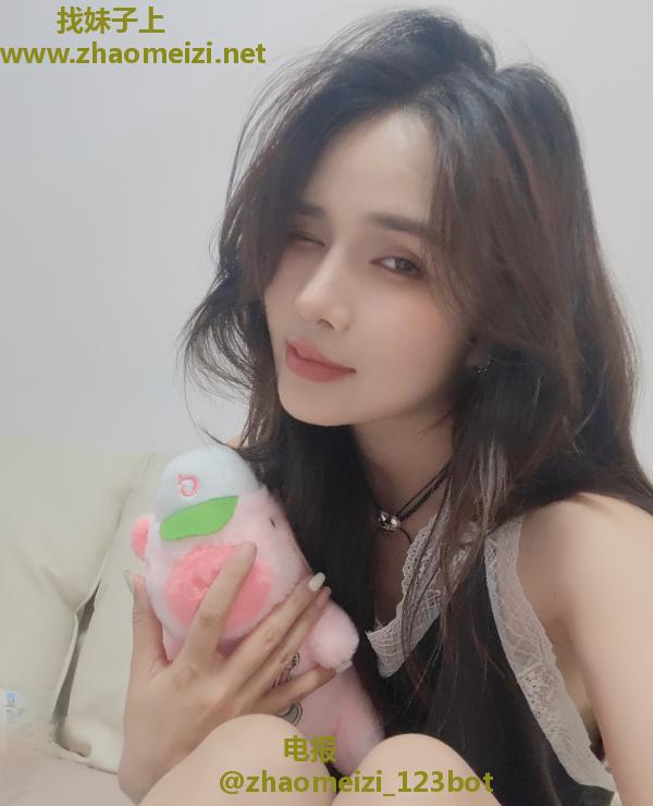 制服情趣小财迷