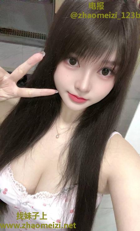 龙岗纯欲大奶萌妹