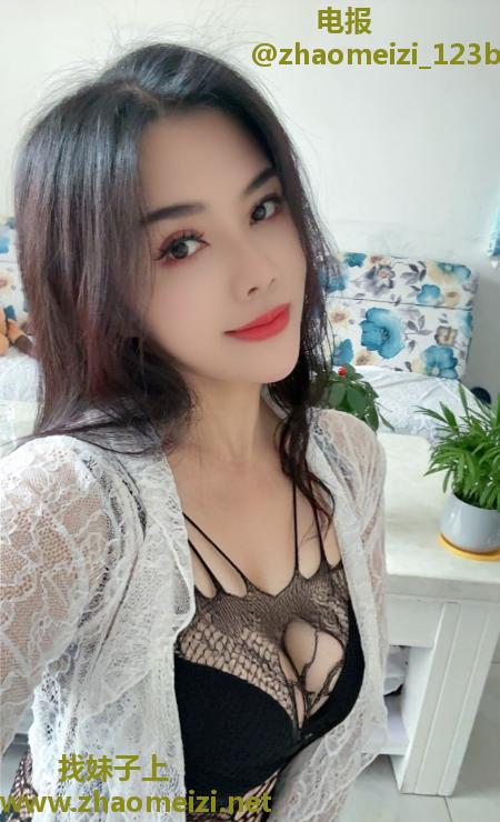 五华大胸泄火御姐琳琪