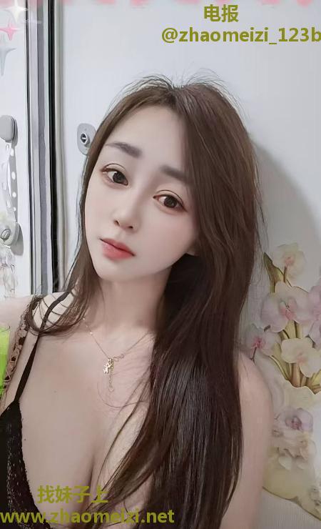 新建服务好大胸妹子