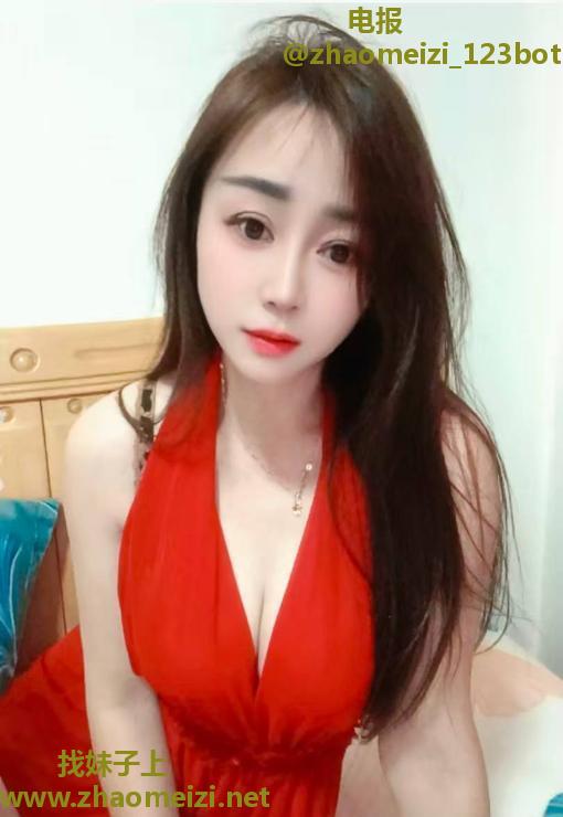 新建服务好大胸妹子