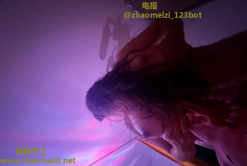 蜜臀美乳好服务推荐